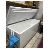 Frigidaire LG Chest Freezer ~7