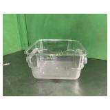 NEW 2qrt Food Container