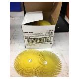 Box of Scotch-Brite Radial Bristle Discs ~40