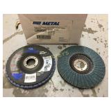 Box of Norton 5 x 7/8 Flap Discs - ~10/box