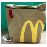 80 - MC DONALDS BACKBACK (R16)