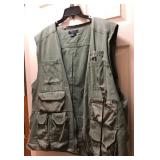 M - 5.11 TACTICAL SERIES VEST (C28)