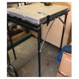 M - FOLDING TABLE / STAND (G3)