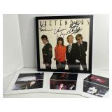 SIGNED THE PRETENDERS ALBUM W/ CANDID UNRELEASED-