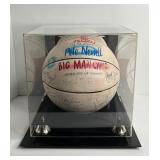 VINTAGE HALL OF FAMER PETE NEWELL SIGNED BASKETBAL