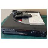 B - SONY CD PLAYER W/ REMOTE (G22)