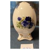 11 - FORMALITIES BY BAUM BROS EGG 10"T (O27)