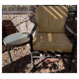 V - PATIO CHAIR & SIDE TABLE (Y1)