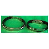 F - LOT OF 2 BANGLE BRACELETS (F139)