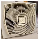 11 - SEARS ELECTRIC FAN (B61)