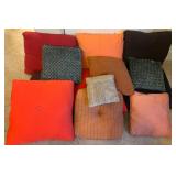 Y - MIXED LOT OF TOSS PILLOWS (P20)