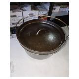 12" Footed Cast Iron Dutch Oven Cleaned & Seasoned