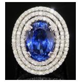 14kt Gold 15.07 ct Oval Sapphire & Diamond Ring