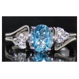 Oval 2.15 ct Natural Blue & White Topaz Ring