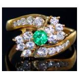 18kt Gold Natural 1.00 ct Emerald & Diamond Ring