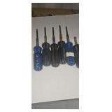 Six multi-head screwdrivers may not be exactly as