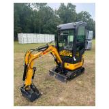 2024 AGT-QK18RXS-C ENCLOSED CAB MINI EXCAVATOR WITH AC