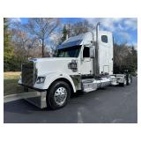 2011 Freightliner Coronado  VIN 1FUJGMD1XBDAZ5524