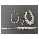 (4)Vintage Faux Pearl Jewelry Set