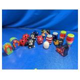 (17) Assorted Novelty Salt and Pepper Shakers