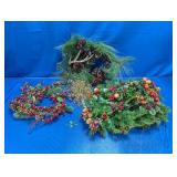 (4) Assorted Holiday Wreaths & Decorations