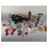 (1) Lot of Assorted Christmas Ornaments