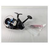 Penn Pursuit II Fishing Reel & Fishing Lure Duo