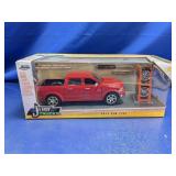 Jada Toys 2014 Ram 1500 Truck with Accessories