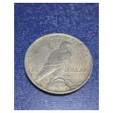 (1) 1922 Peace Silver Dollar