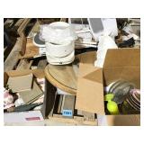 Pallet & Contents Dishes, Anesl Beauty Spa, Holme