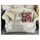 Sofa & Cushions