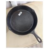 Cast Iron #8 Skillet