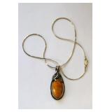 Sterling Silver Amber Necklace   12.85 grams