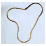 10K Gold Herringbone Necklace  5.62 grams