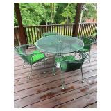 MD- PATIO TABLE AND CHAIRS