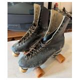 HG- VINTAGE RIEDELL ROLLER SKATES