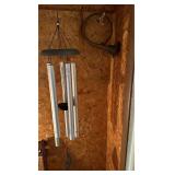 HW- WIND CHIME AND HORN