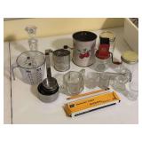 K- SIFTER AND MEASURING CUPS