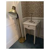 USHW- END TABLE AND LAMP