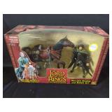 S2- LORD OF THE RINGS HORSE AND RIDER