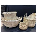 4M - WHITE WOVEN BASKETS