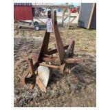 L4- 12 INCH FORD TWO BOTTOM PLOW