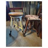 BR1 - CLAWFOOTED STOOLS