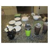 ASSORTED KITCHEN ITEMS U12B