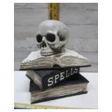 RESIN HALLOWEEN SPELLS BOOK - LIGHTS UP