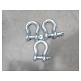 3 Unused 1 1/8", 9.5T Clevis/Shackles