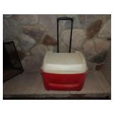 Igloo Cooler w/Ext. Handle & Wheels