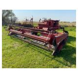 1976 Versatile 400 Hydrostatic Swather, 17ft.,