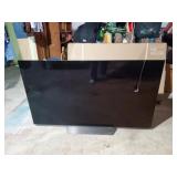 LG Mod. OLED65B8PUA 65in. Flat Screen TV