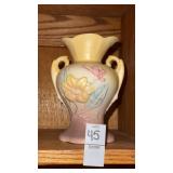 Hull pottery Magnolia Vase